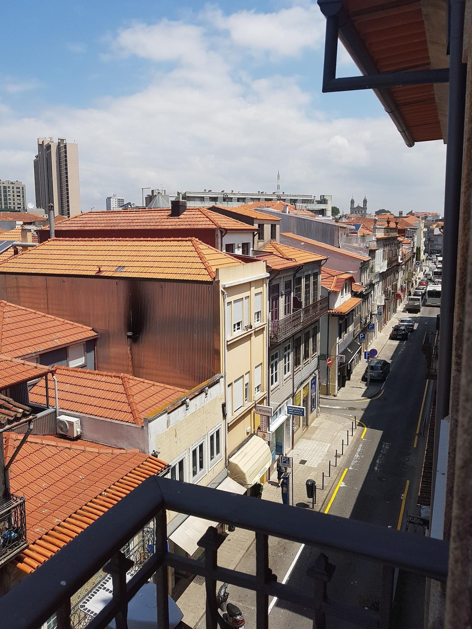 Equipamiento de Habitación Step In Porto Apartments