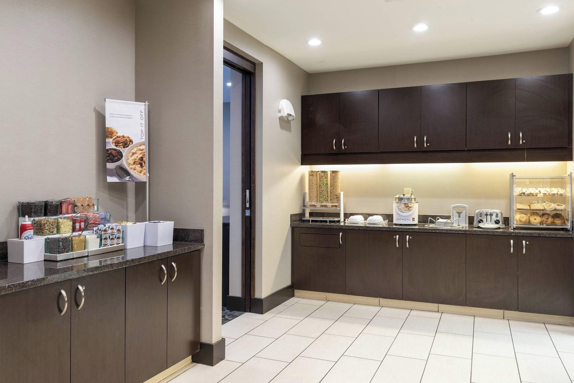 Restaurant Residence Inn Midland Marriott