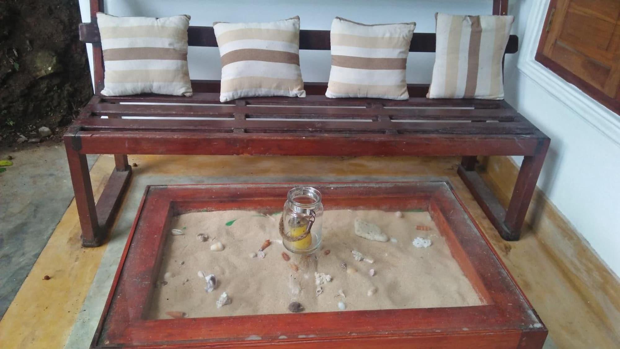 Restaurant Jungle house