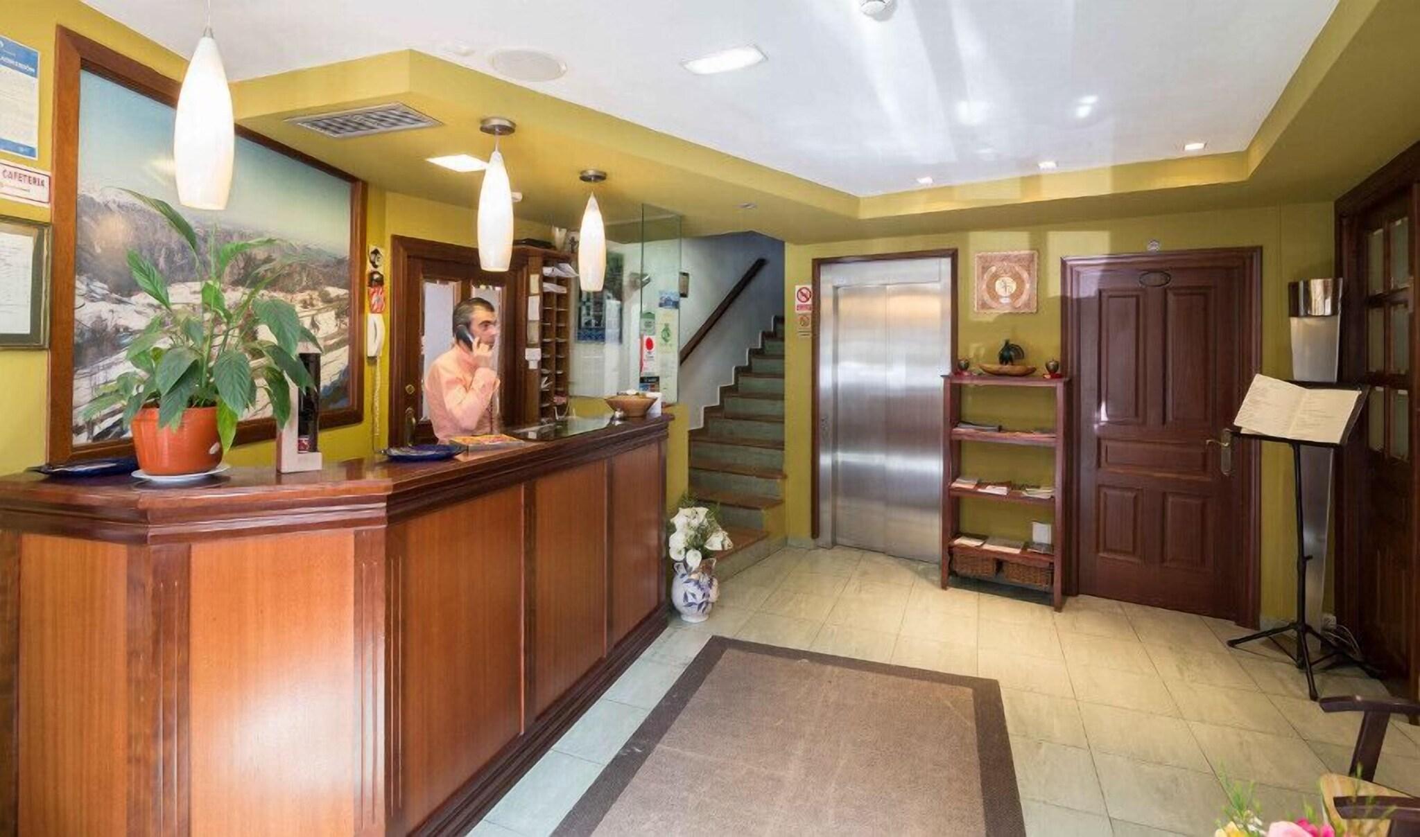 Vista Lobby Gran Hotel Rural Cela