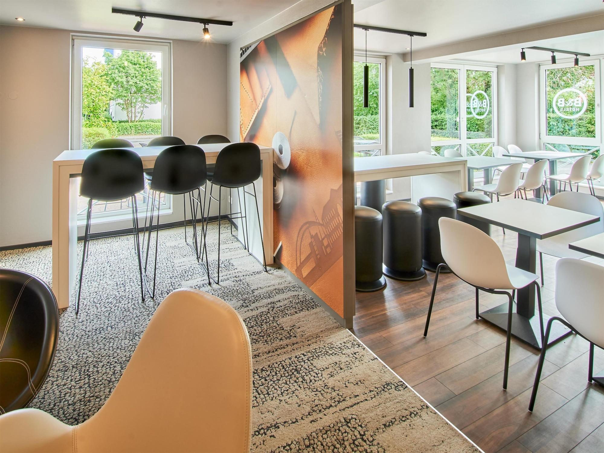 Vista Lobby B&B Hotel Offenbach-Süd