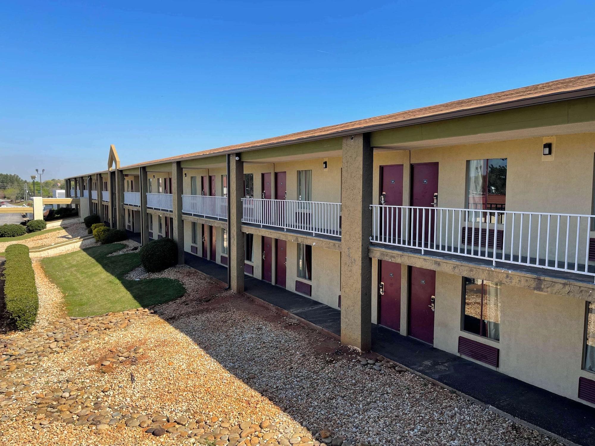 Vista Exterior Motel 6 Stockbridge, GA – Hwy 138 W