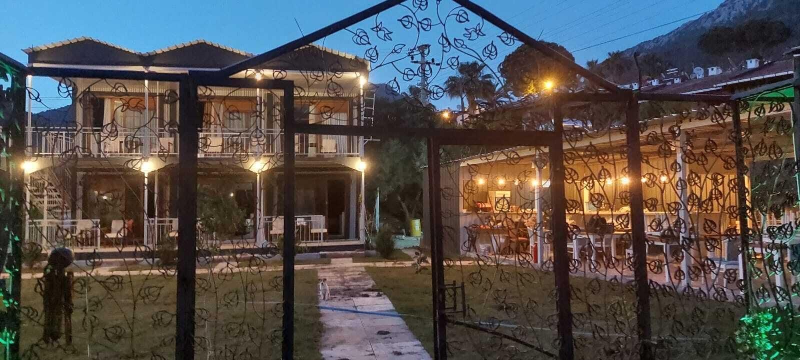 Vista Exterior Fİİ SUİTS