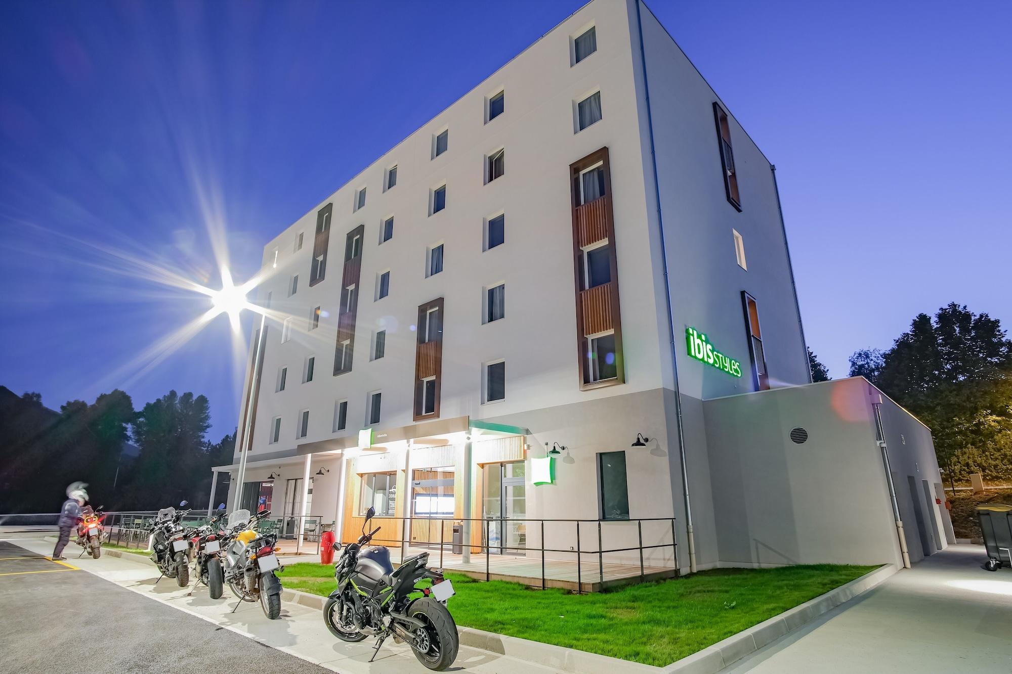 Vista Exterior ibis Styles Albertville