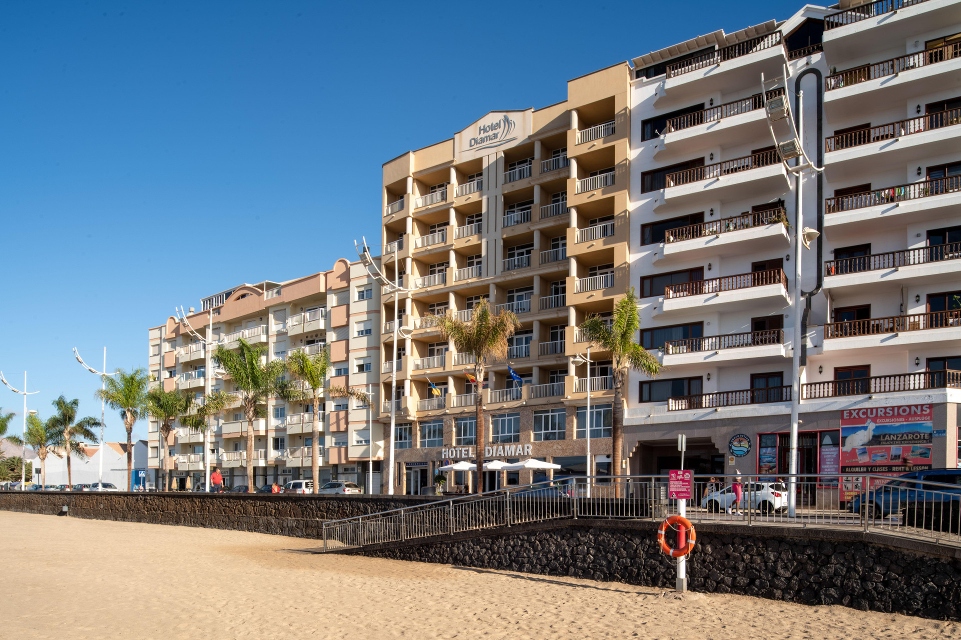 Vista Exterior Diamar