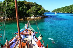 Passeio - Angra dos Reis e Ilha Grande Tour