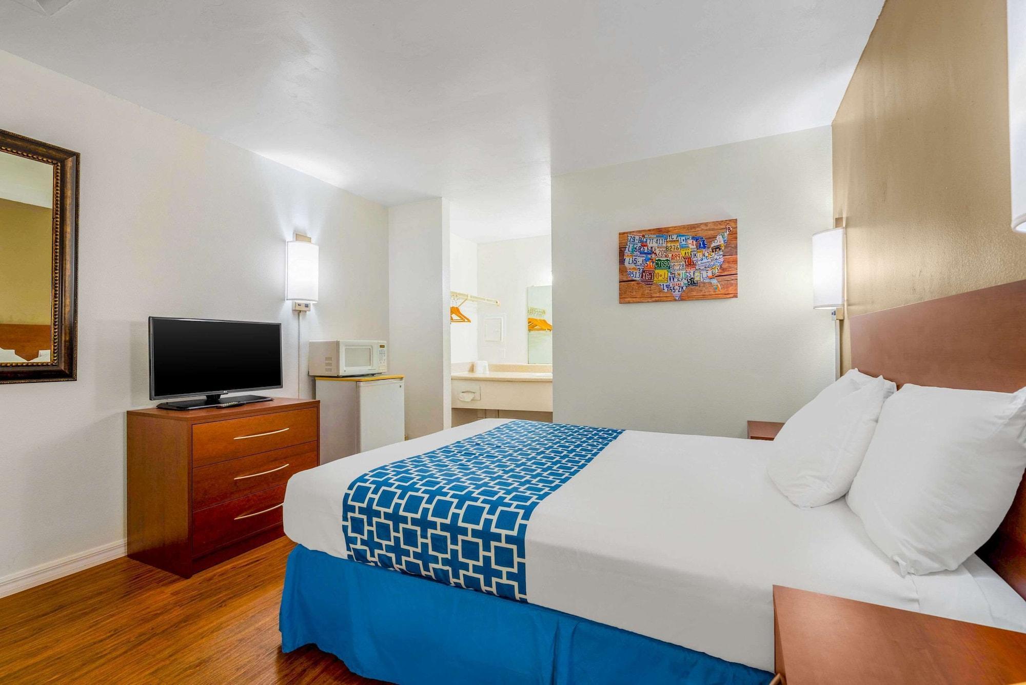 Habitación Econo Lodge Crystal River