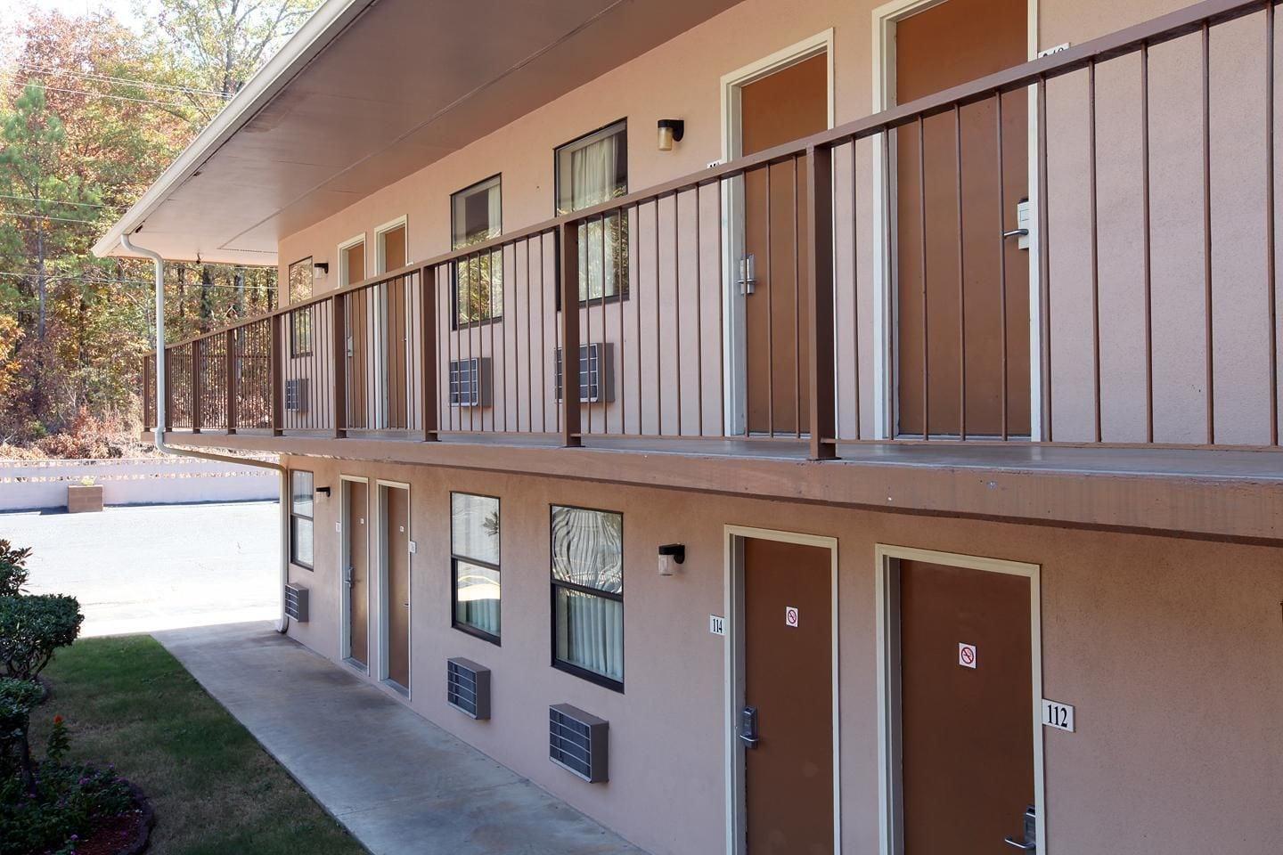 Vista Exterior Americas Best Value Inn Malvern
