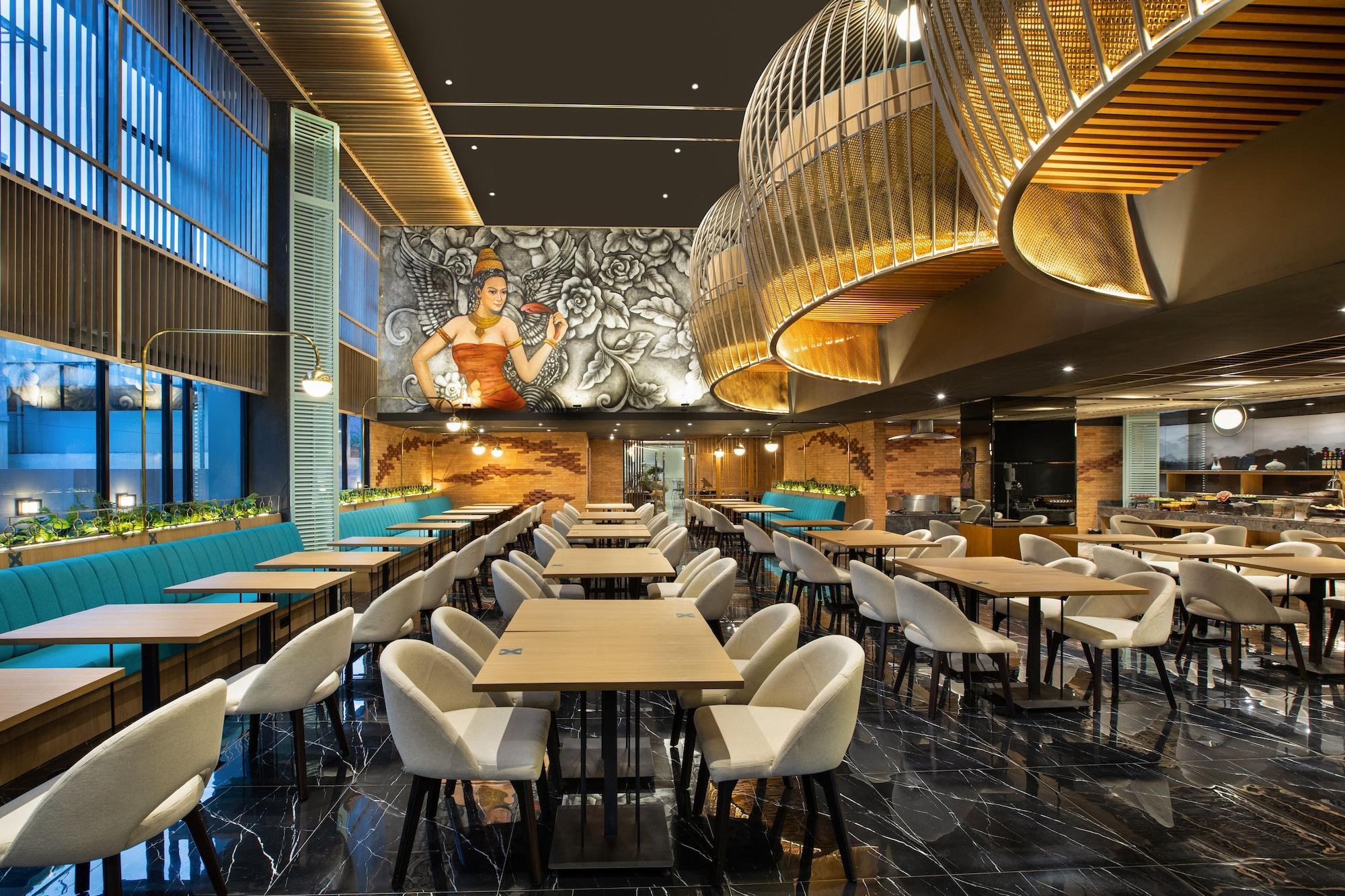 Restaurant The Manohara Hotel Yogyakarta