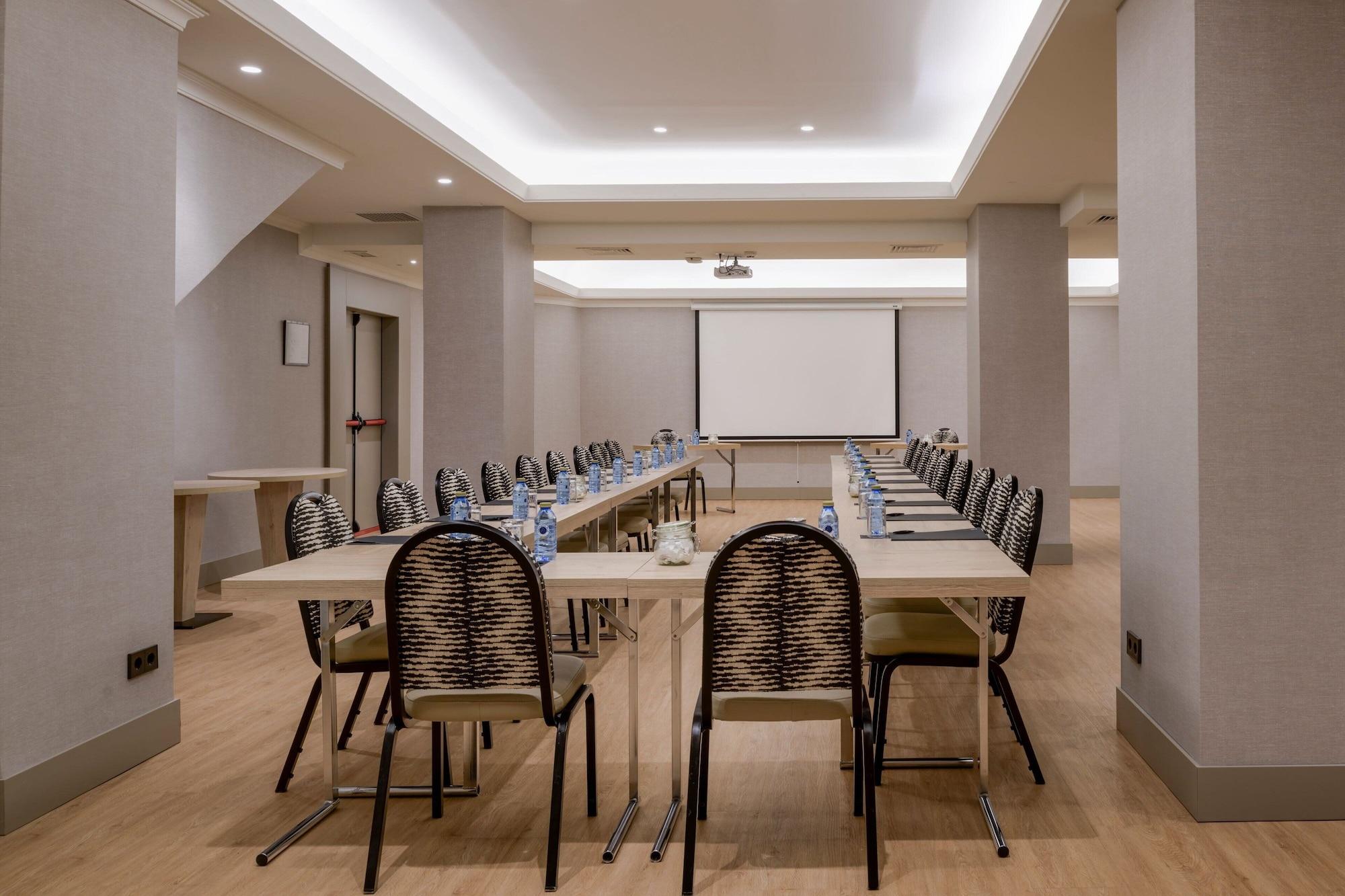 Sala de Reuniones AC Hotel Carlton Madrid by Marriott
