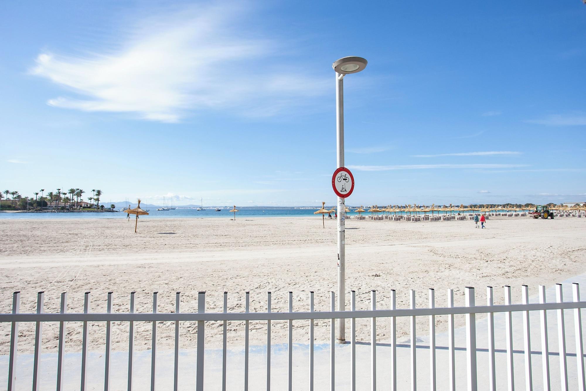 Playa Sand Beach Apartments