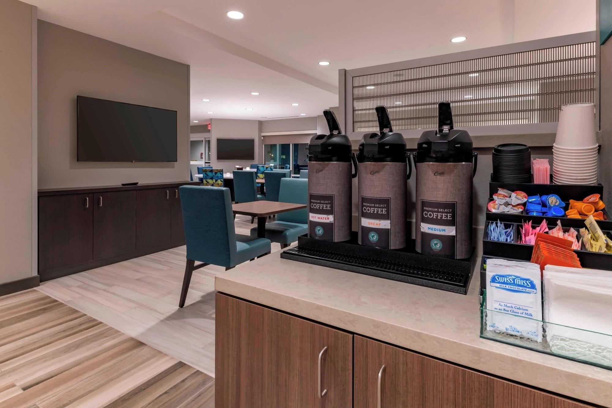 Bar/Salón TownePlace Suites  by Marriott Leavenworth