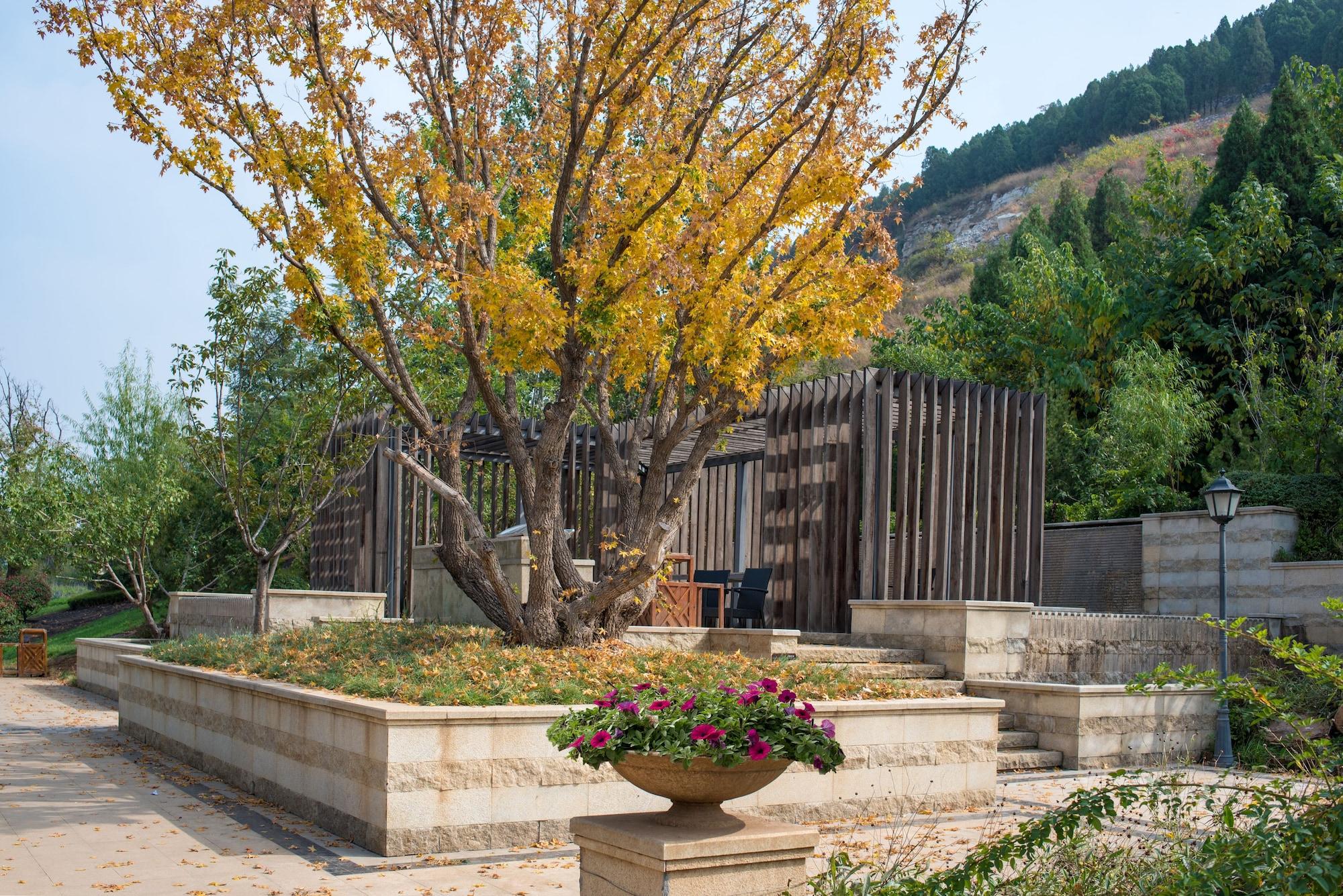 Vista Exterior Hilton Jinan South Hotel & Residences