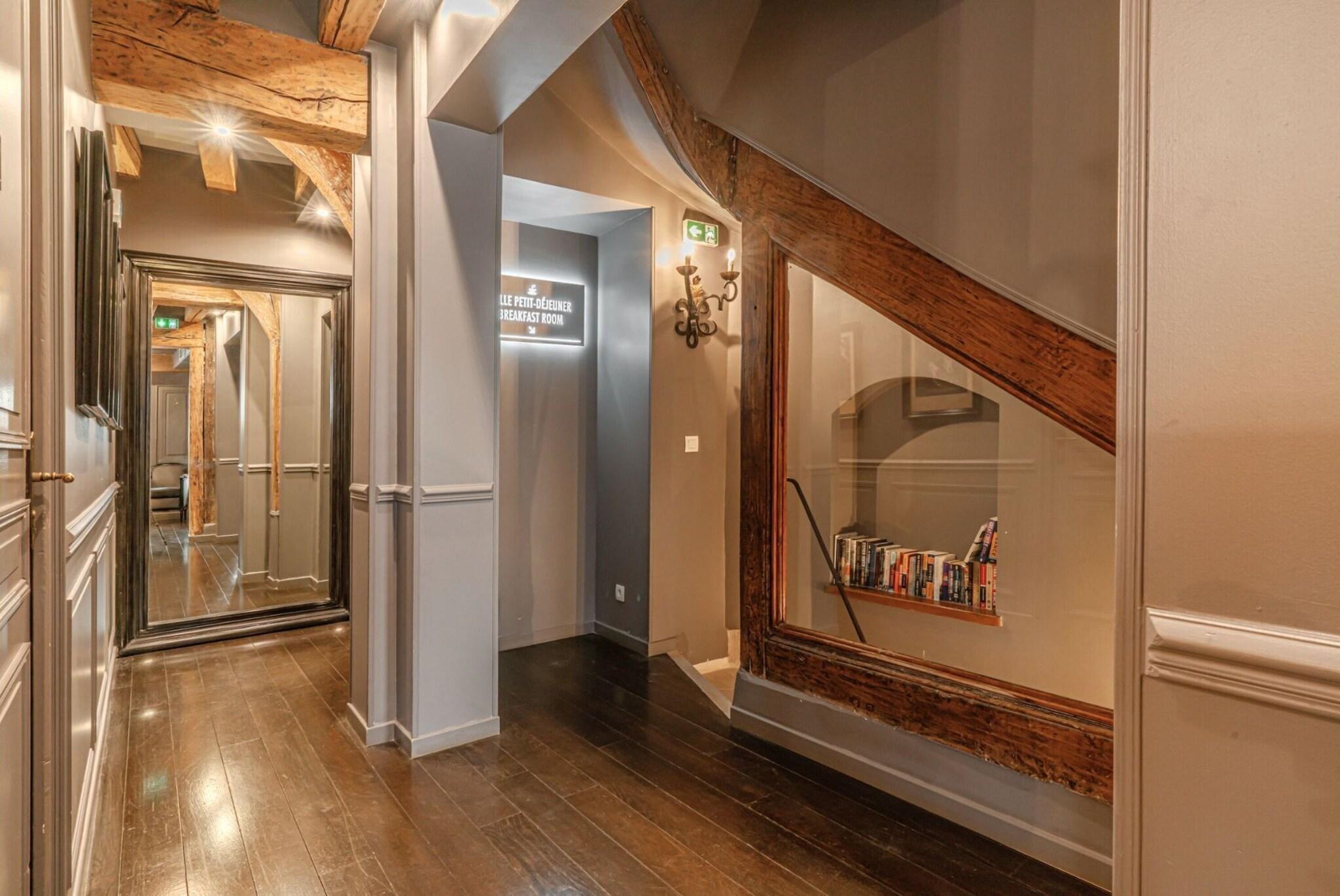 Vista Lobby Hôtel Saint-Louis Marais