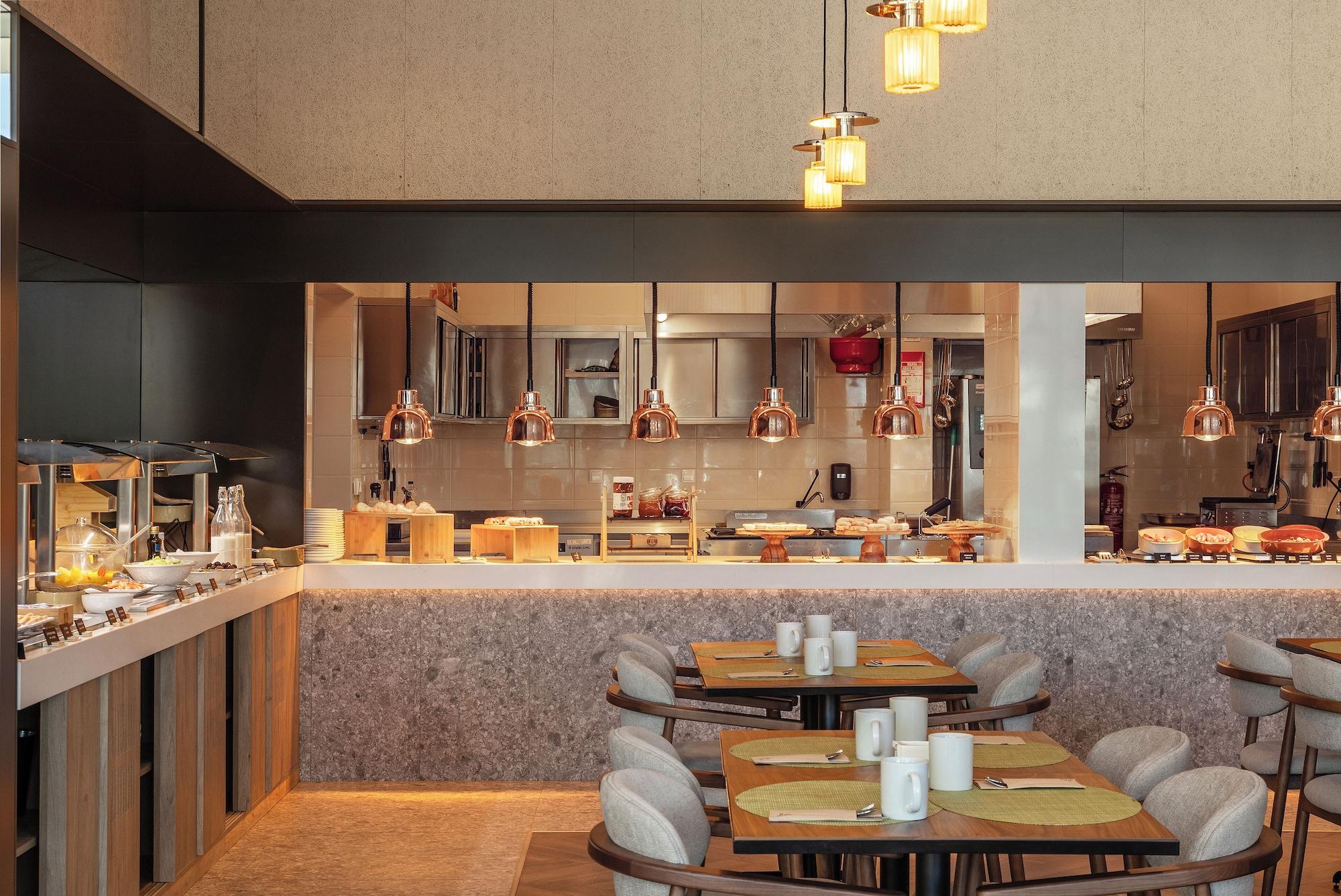 Restaurant Holiday Inn Braga by IHG