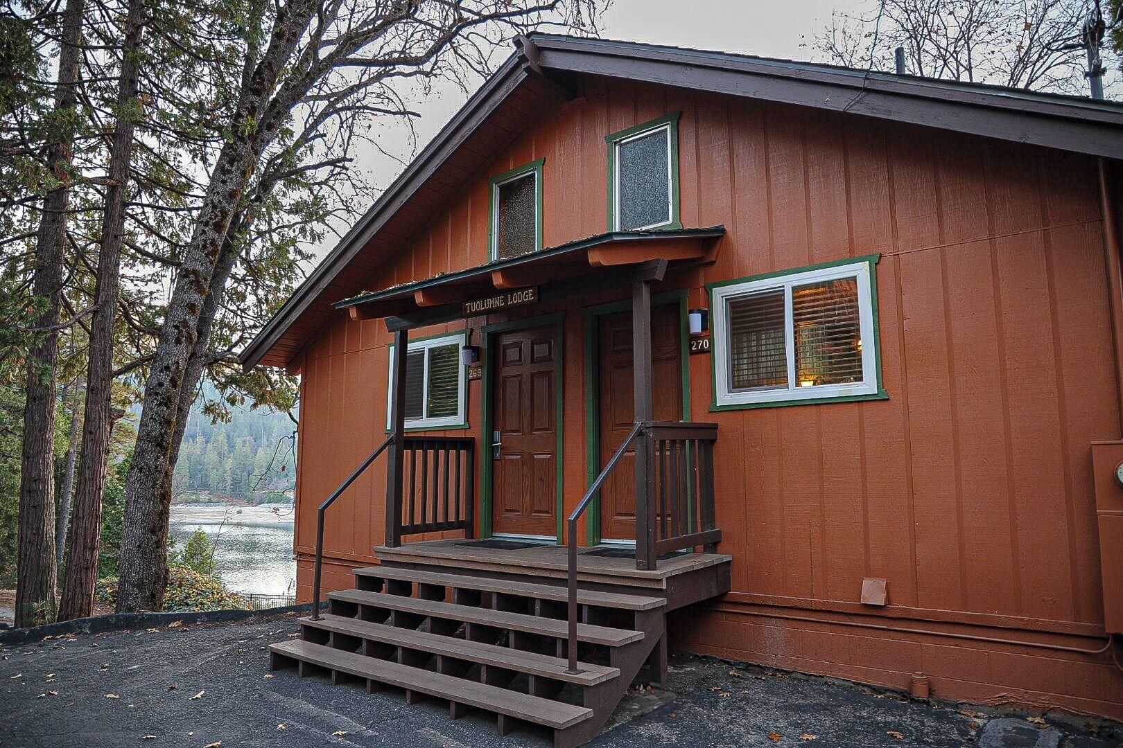 Vista Exterior The Pines Resort