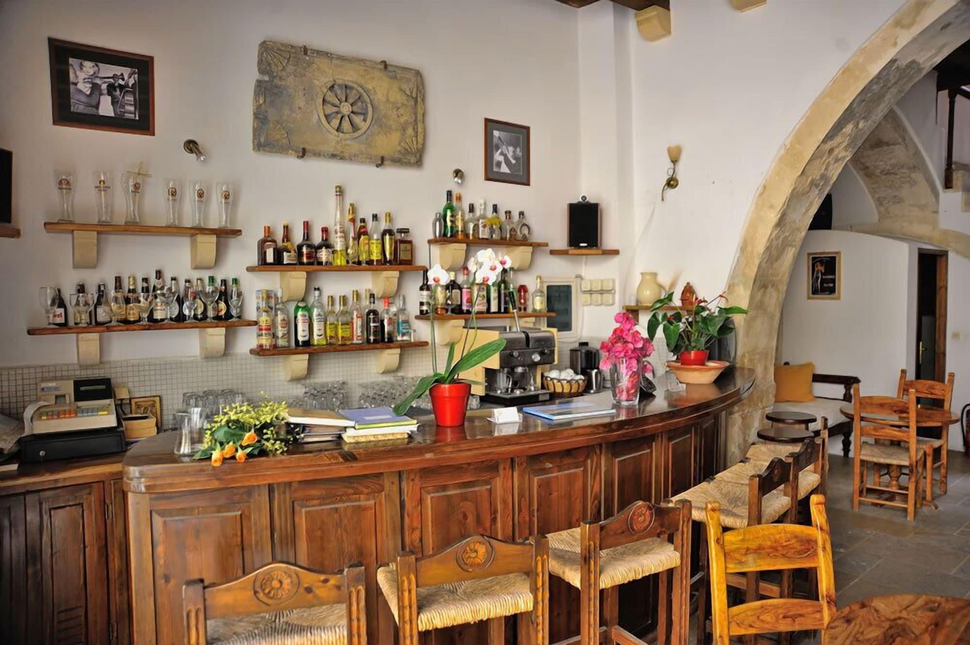 Bar/Salón Byzantine Hotel