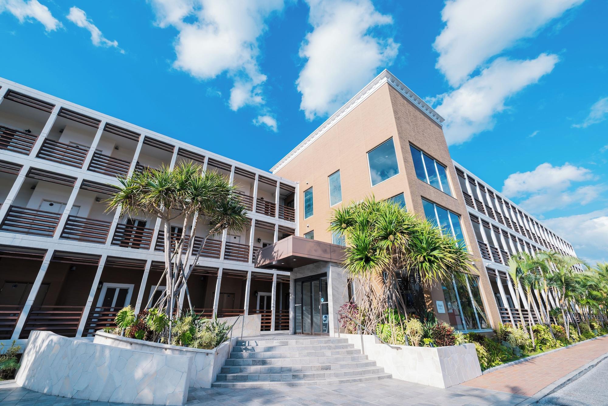Vista Exterior Best Western Okinawa Onna Beach