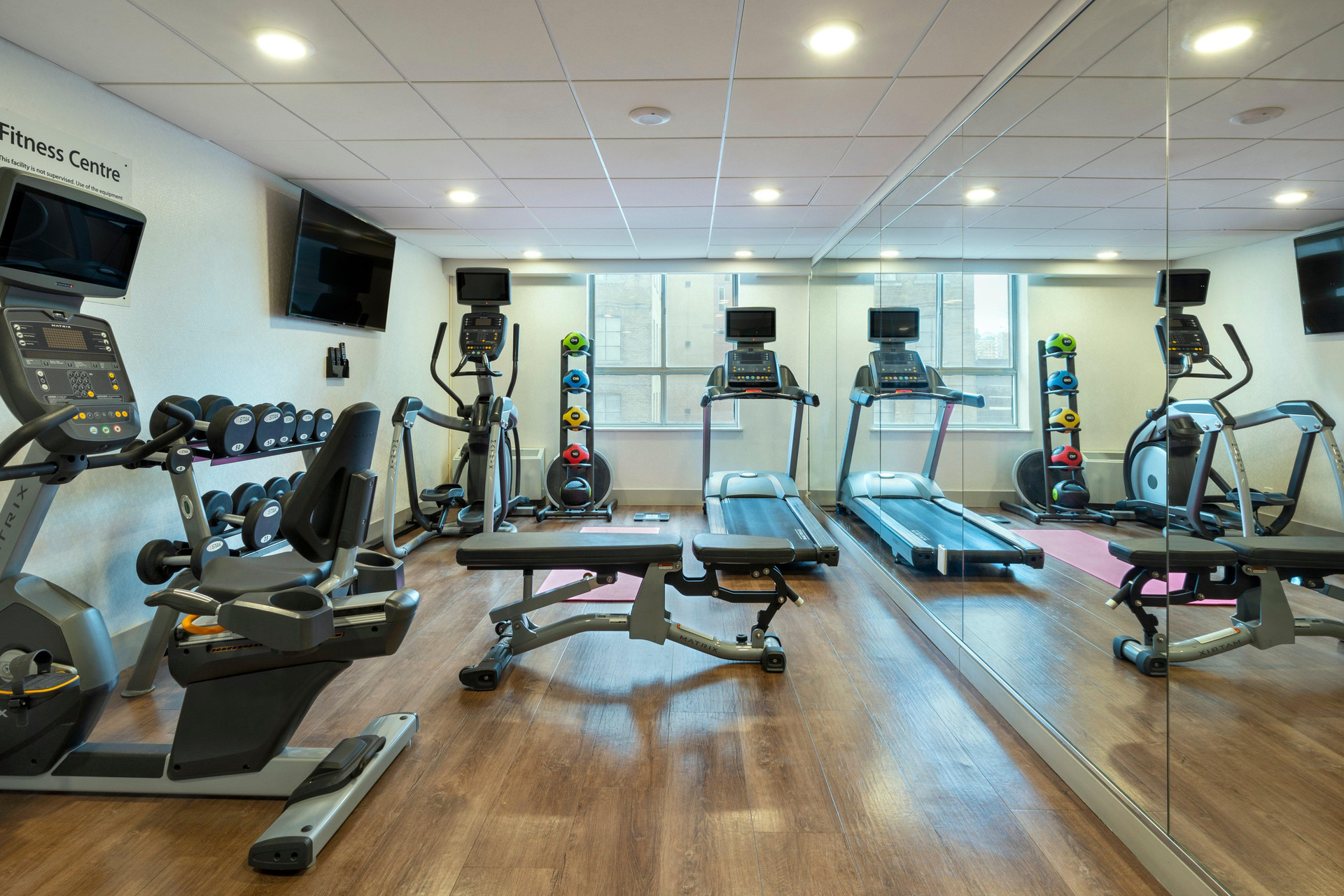 Instalaciones Recreativas Holiday Inn Express Toronto - Downtown by IHG