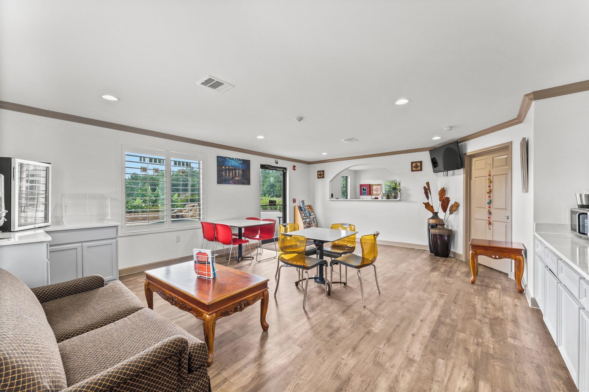 Vista Lobby Executive Inn and Suites