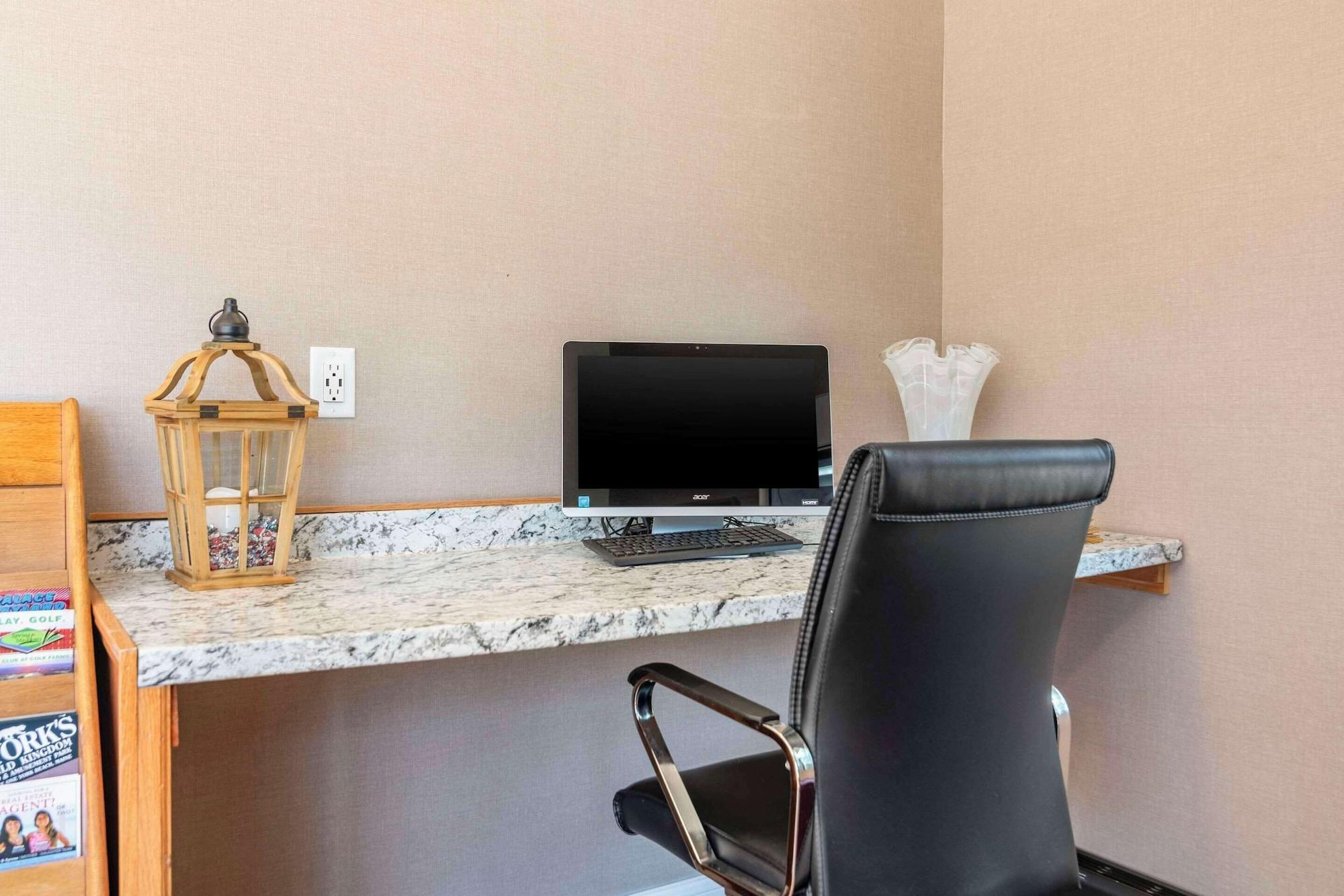 Centro de Negocios Casco Bay Hotel Portland Airport - Maine Mall, an Ascend Collection Hotel