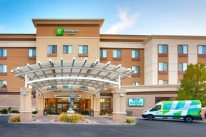 Hospedagens - Holiday Inn Hotel & Suites Salt Lake City-Airport West, an IHG Hotel