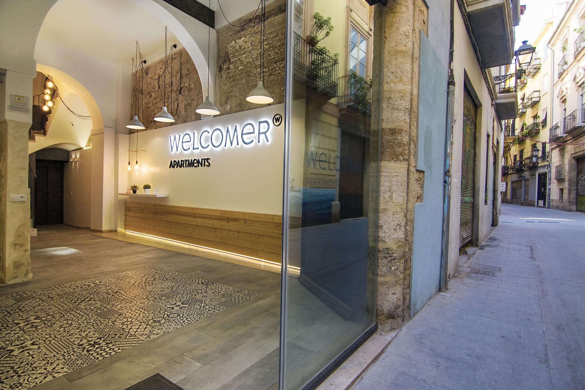 Vista Exterior Welcomer Apartments Valencia