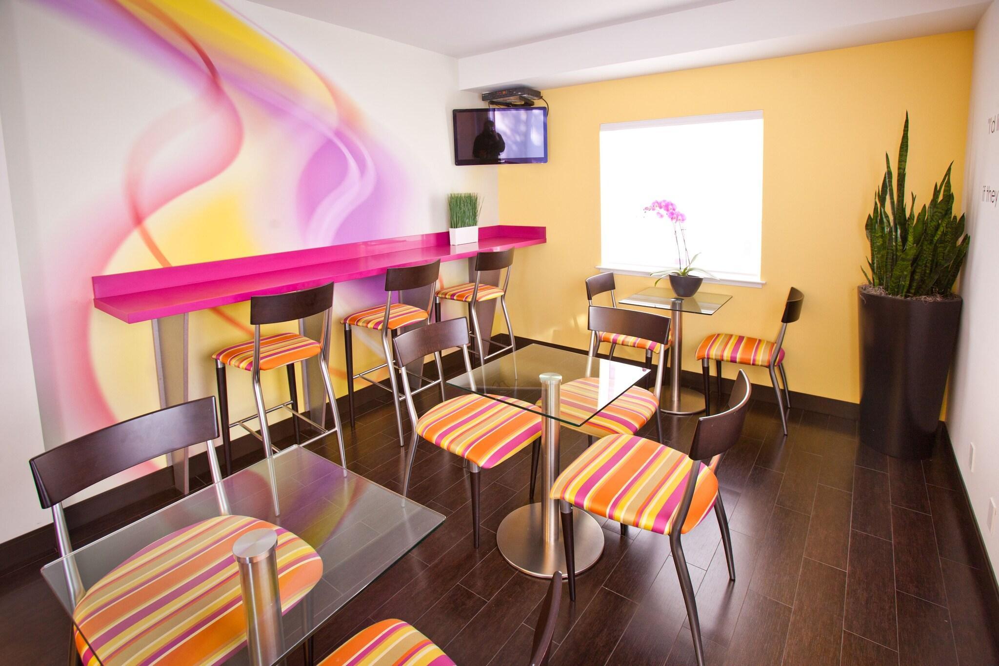 Restaurant Menlo Park Inn