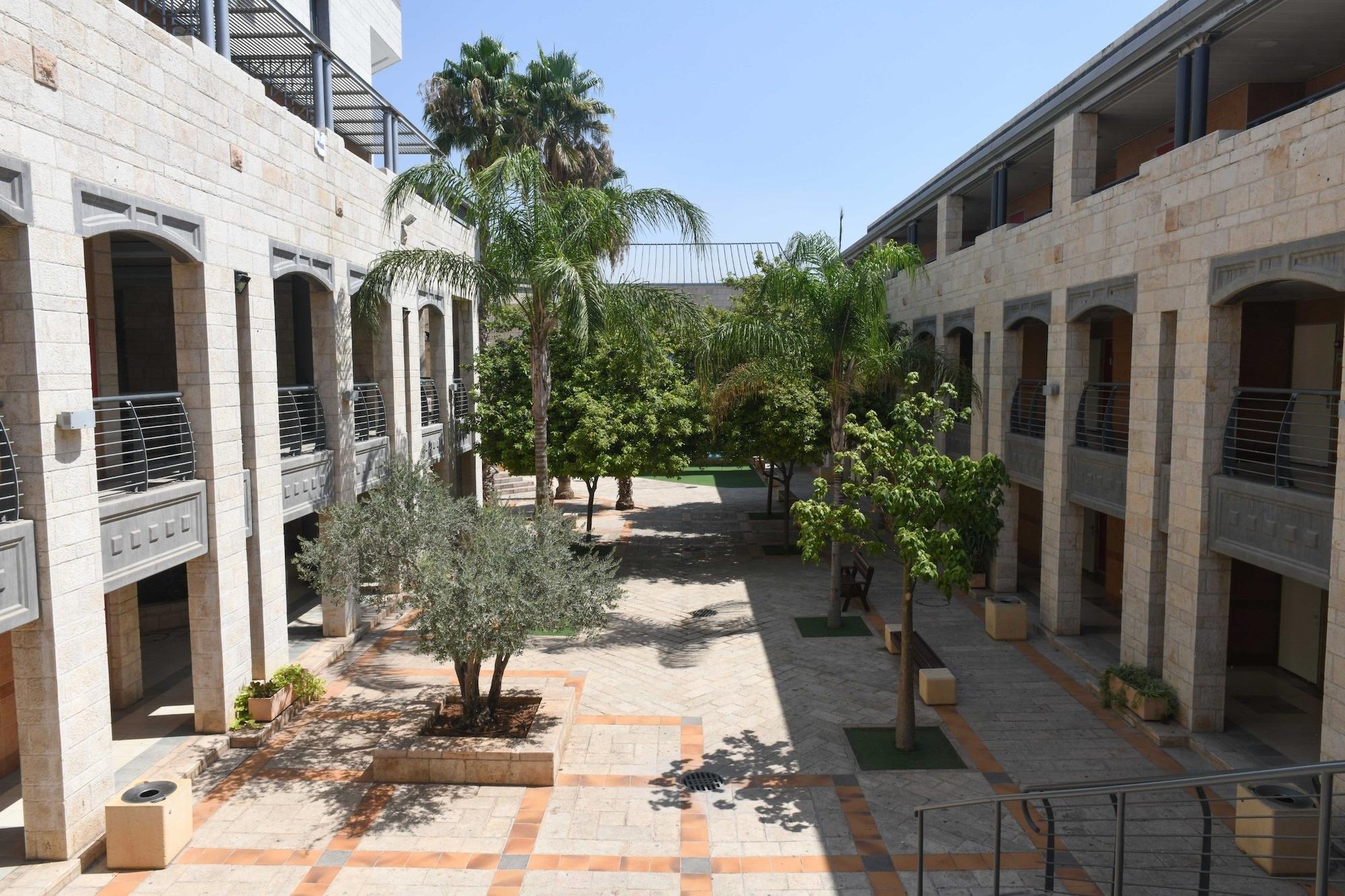 Vista Exterior HI Beit Shean Hostel