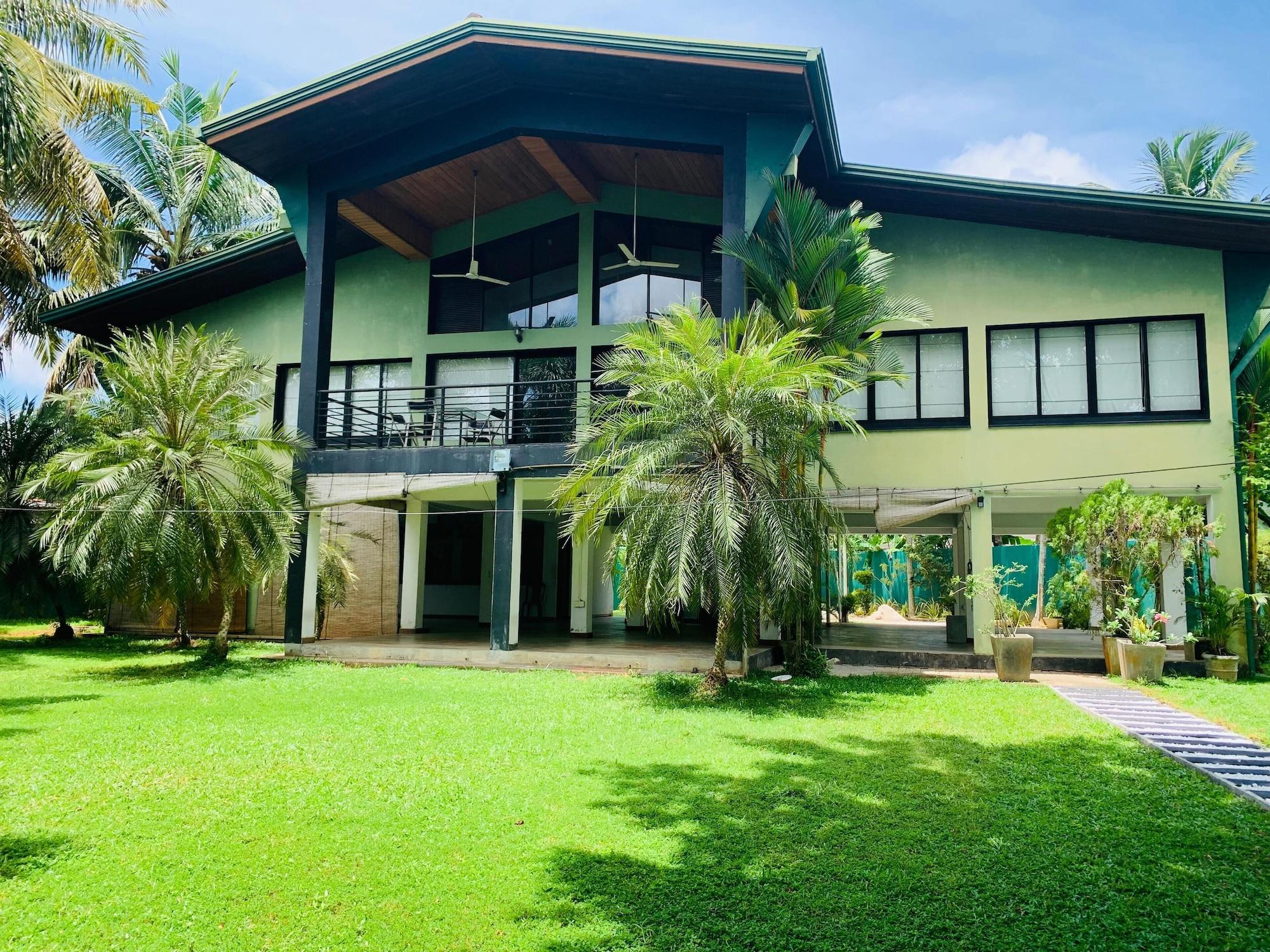 Vista Exterior Villa 97 Bolgoda