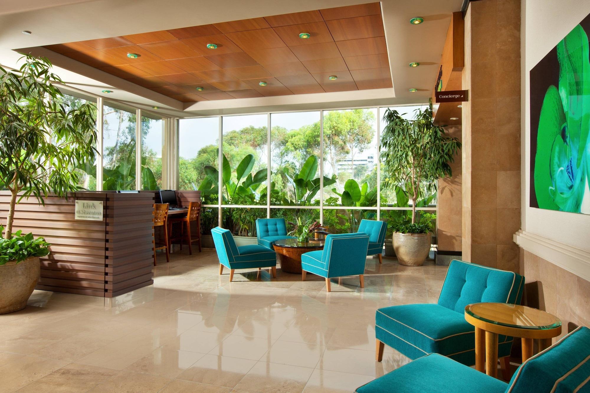 Vista Lobby Sheraton La Jolla Hotel