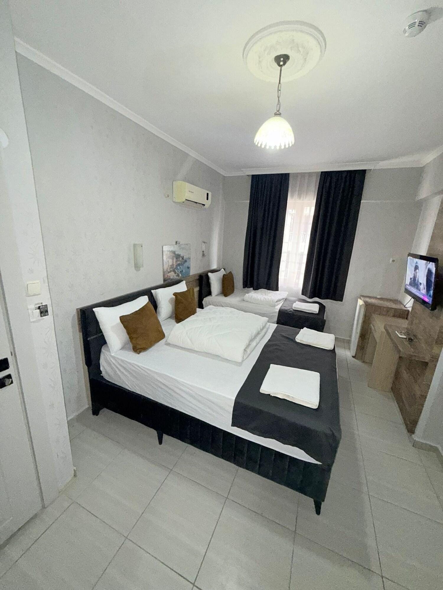 Varios Özgür Family Otel