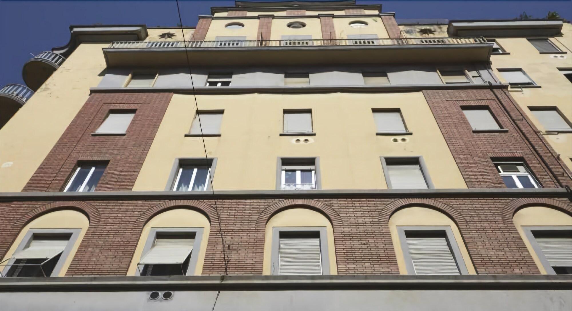 Vista Exterior Raffaela's Suite & Rooms