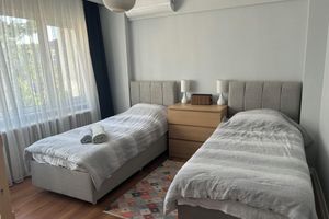 Alquiler Vacacional - Spacious 3-bedroom apartment with WiFi, AC in wonderful Kadıköy Istanbul