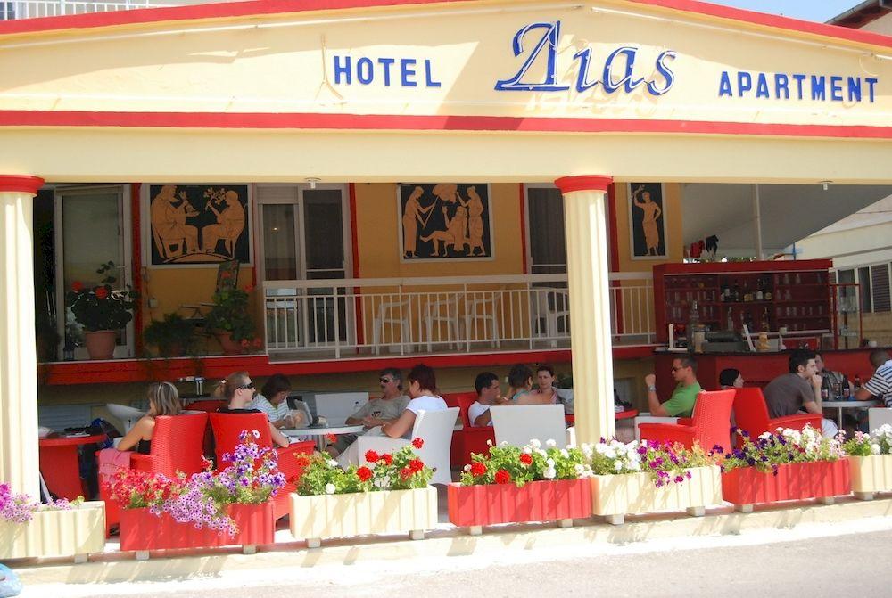 Vista Exterior Hotel Dias Apartments