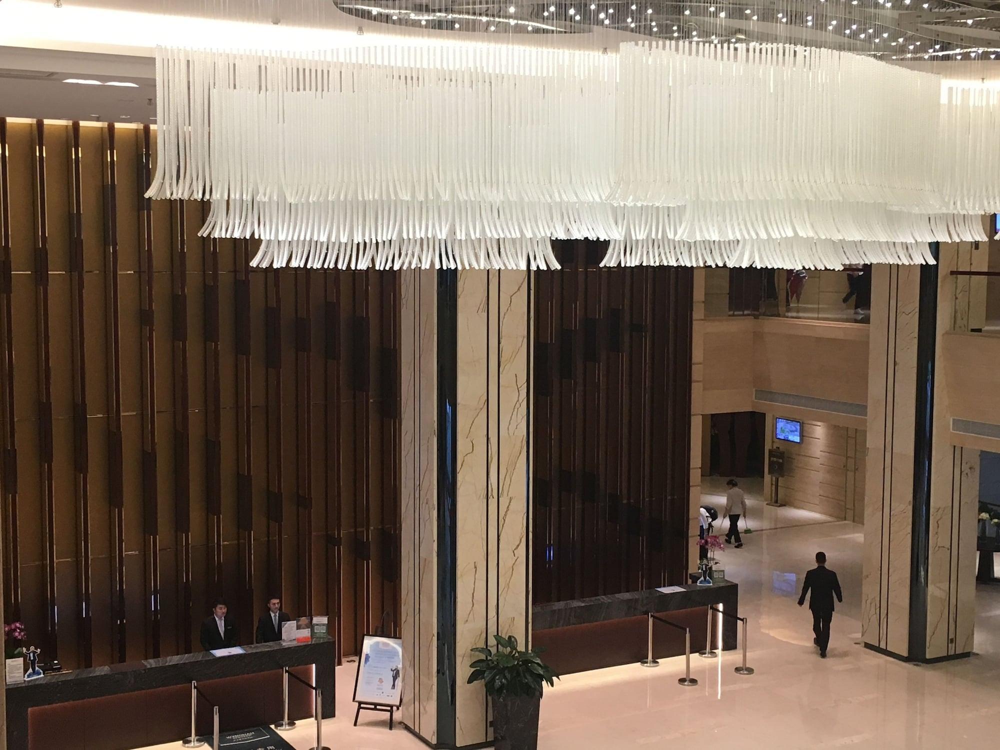 Vista Lobby Ramada Huizhou South