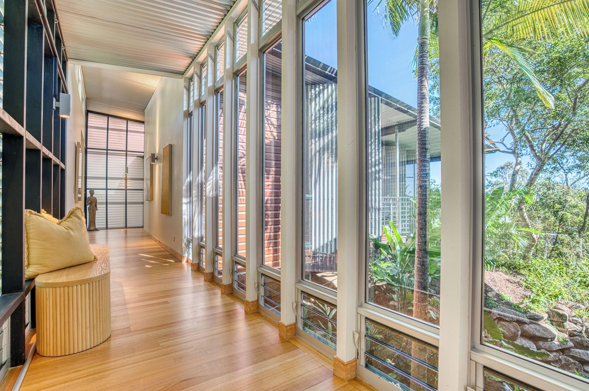 Varios Noosa Residences