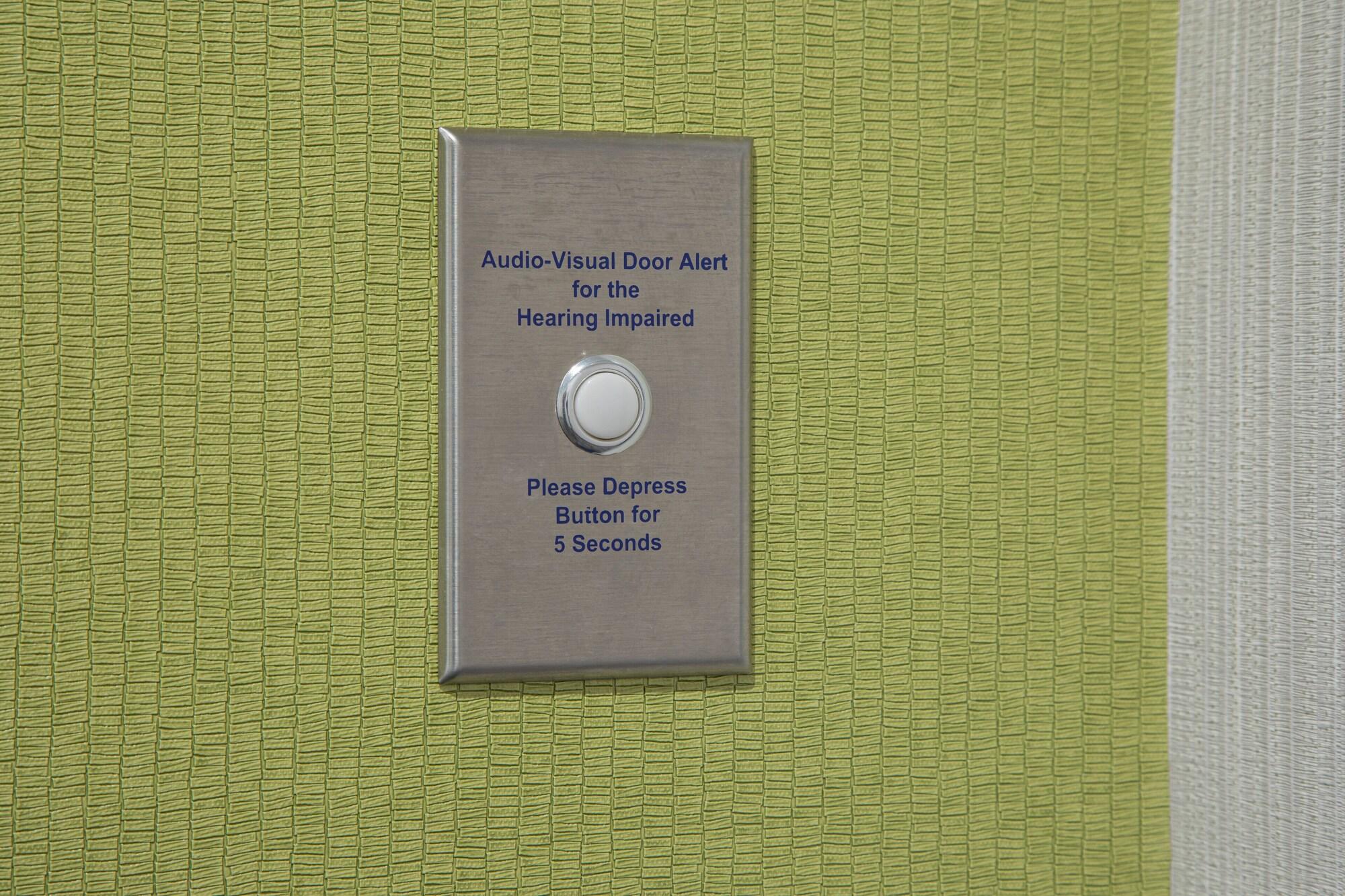 Set de Habitación Holiday Inn Express & Suites Woodside LaGuardia Airport by IHG