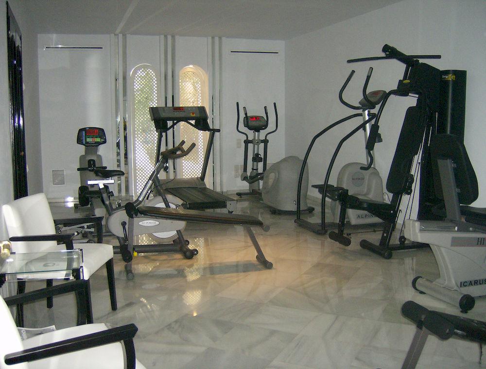 Gimnasio Hotel Suites Albayzin del Mar