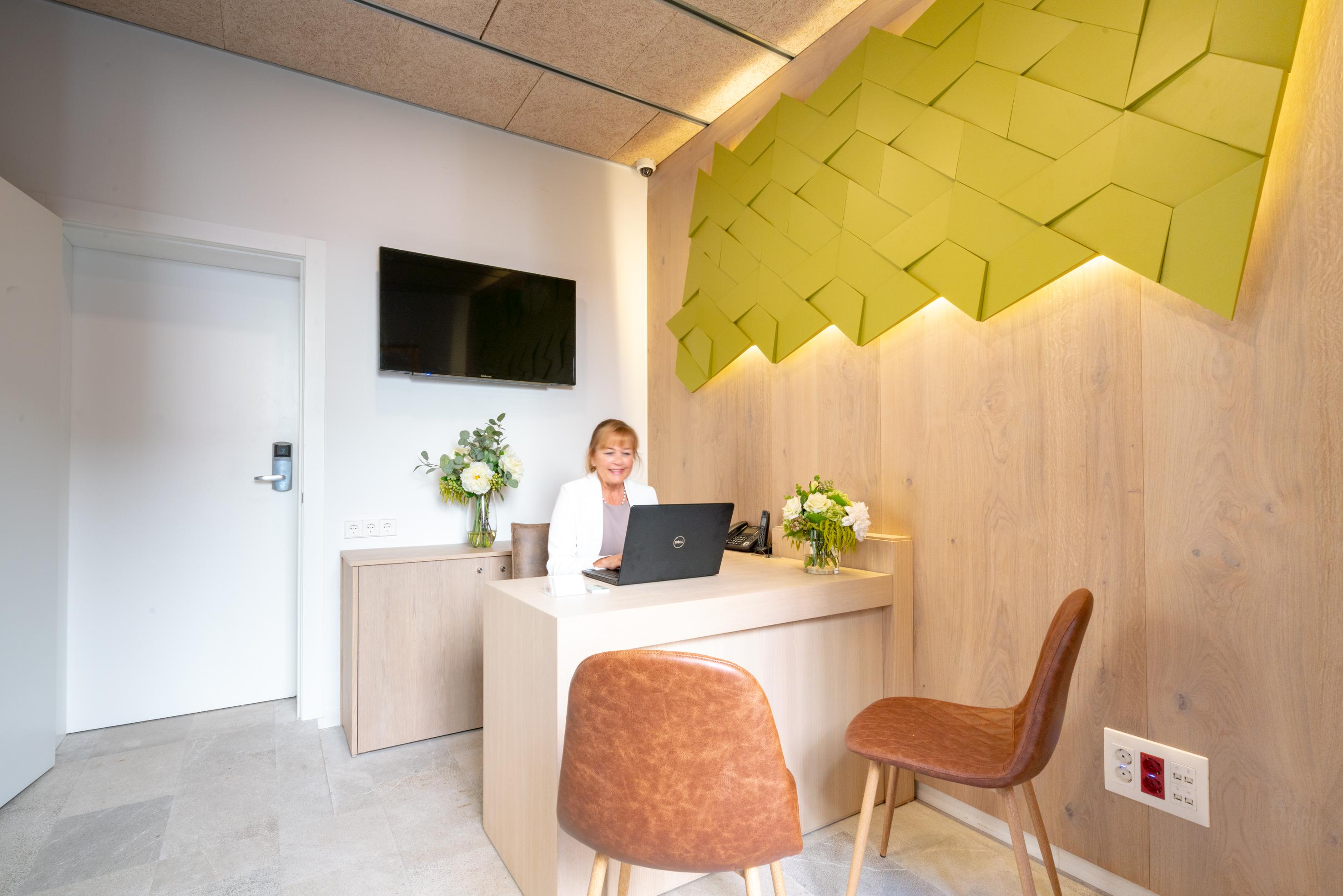 Vista Lobby Soller Plaza