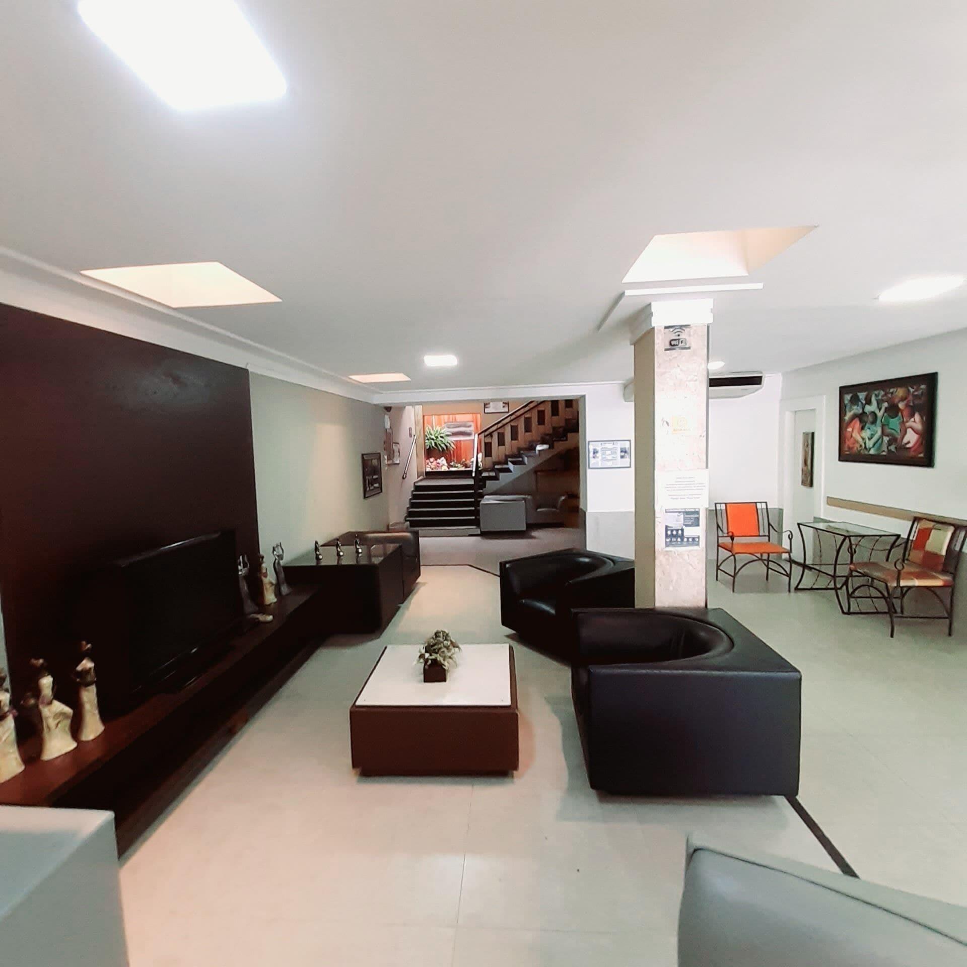 Vista Lobby Aton Plaza Hotel