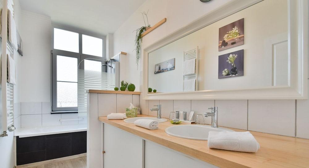 Equipamiento de Habitación Hôtel l'Ecrin d'Ô