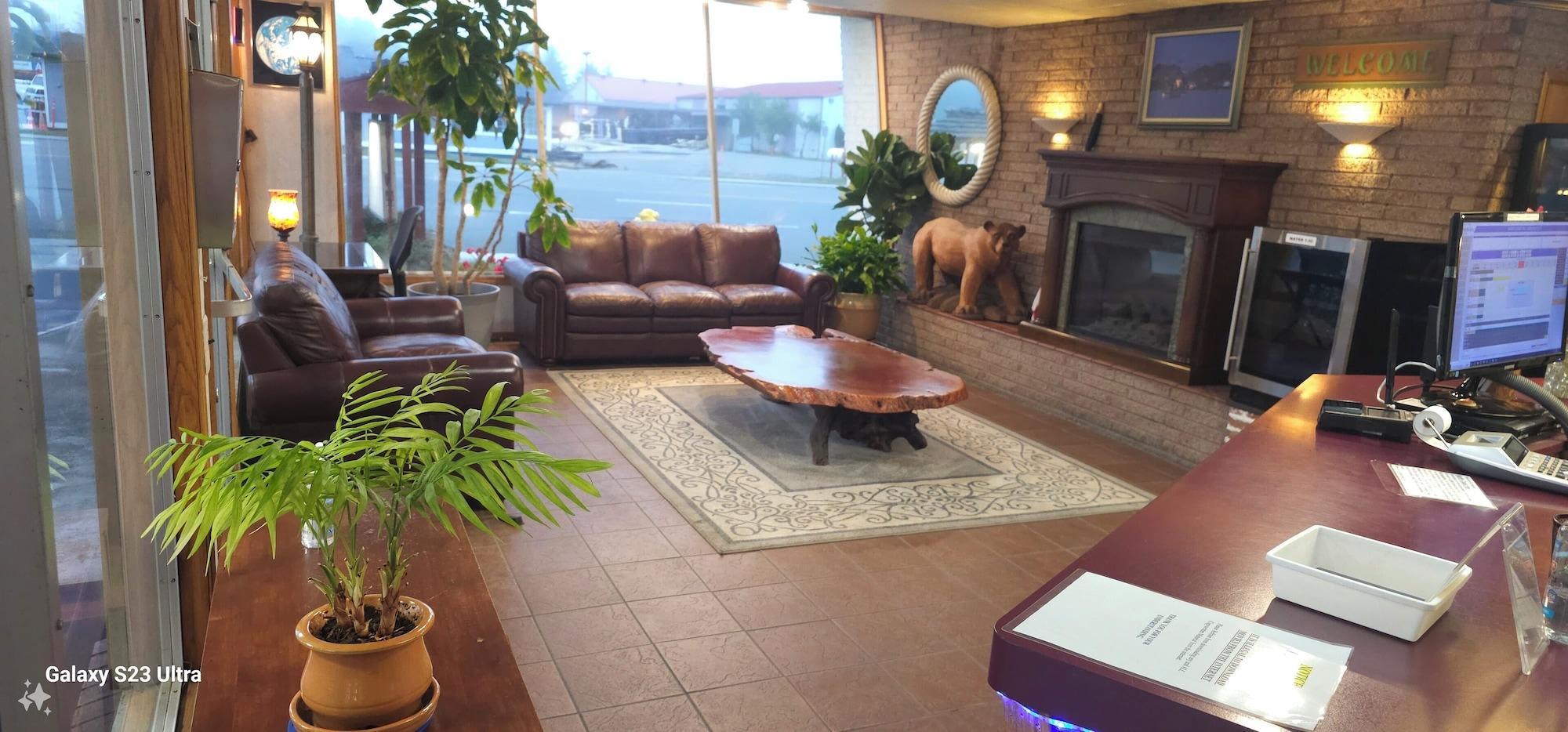 Vista Lobby North Coast Inn