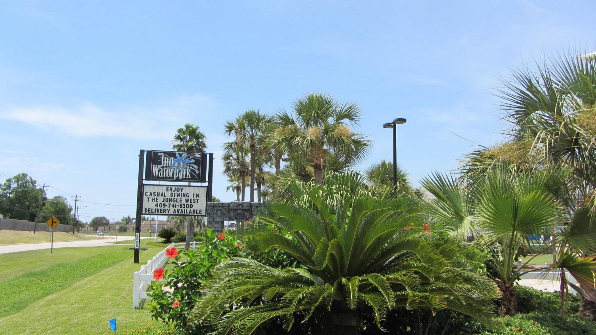 Vista Exterior Inn at The Waterpark