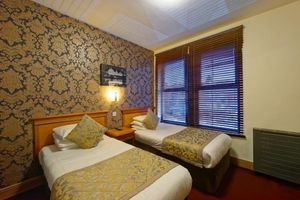 Alojamiento - The Grainger Hotel