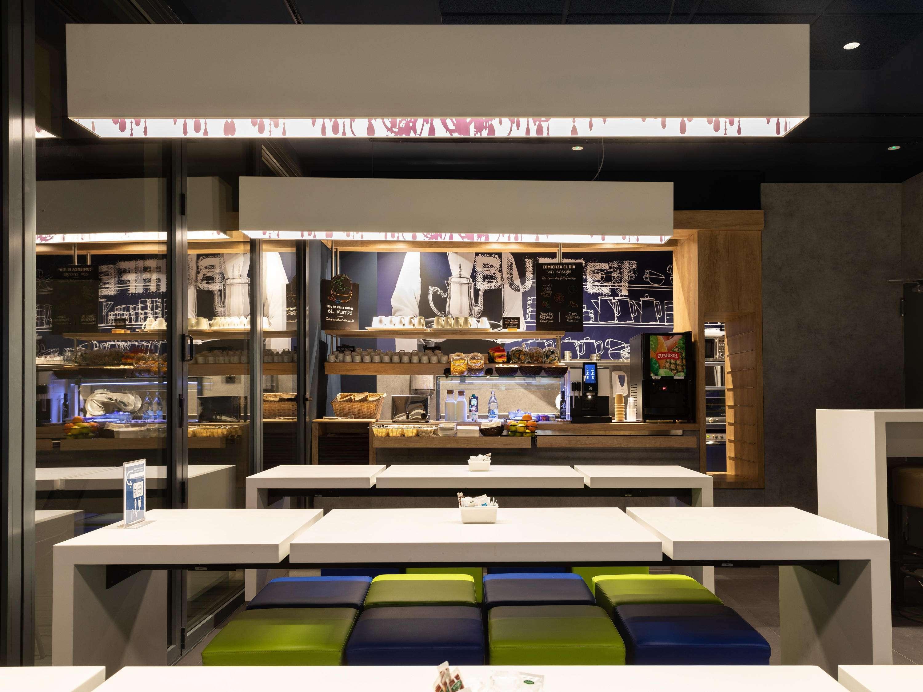 Restaurant ibis budget Madrid Centro Lavapies