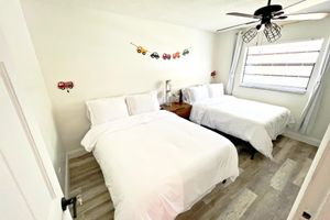 Alquiler Vacacional - 4BR/2.5BTH Saltwater Pool home with Outdoor Kitchen and Fruit Trees