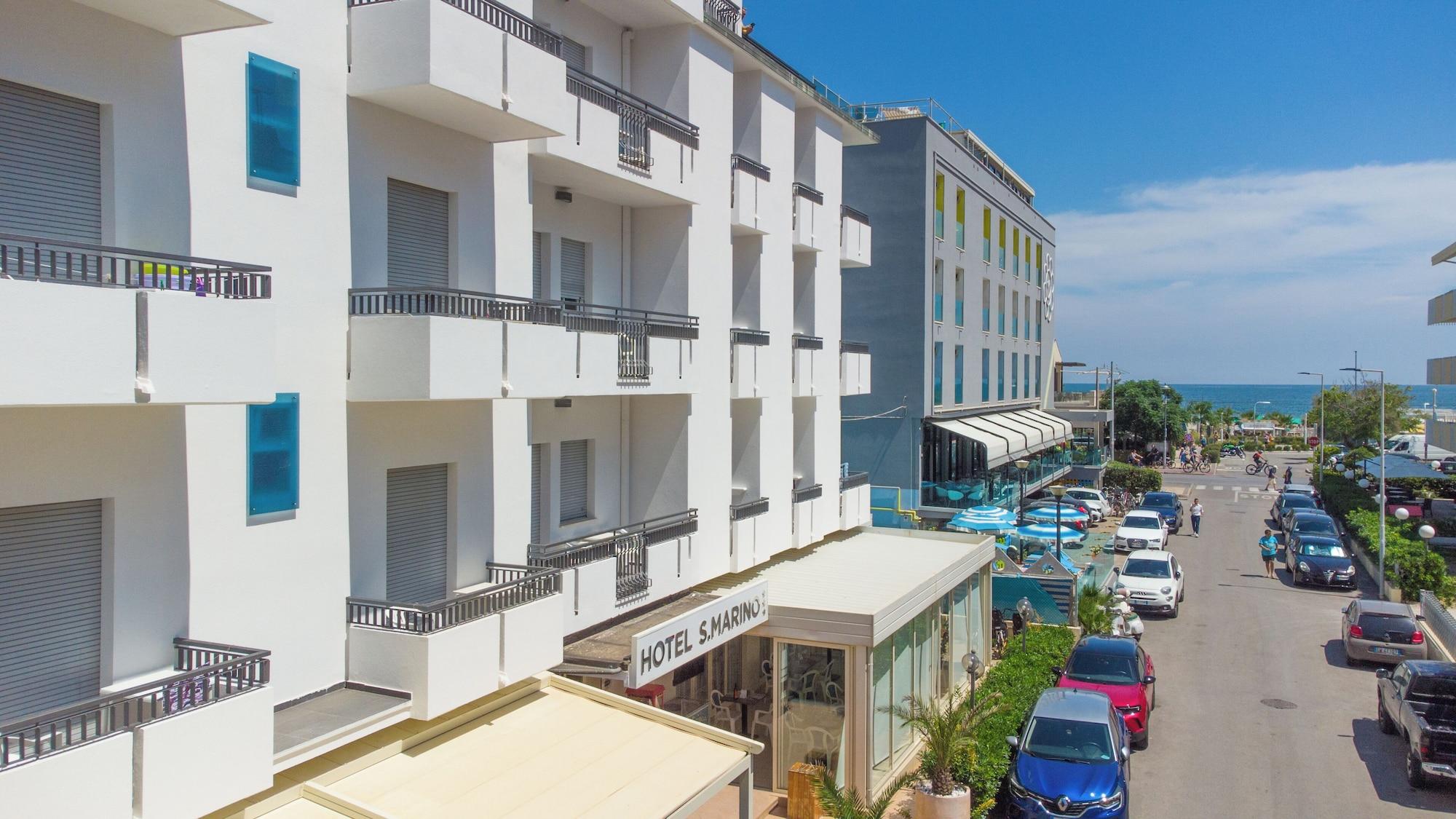 Vista Exterior Hotel San Marino