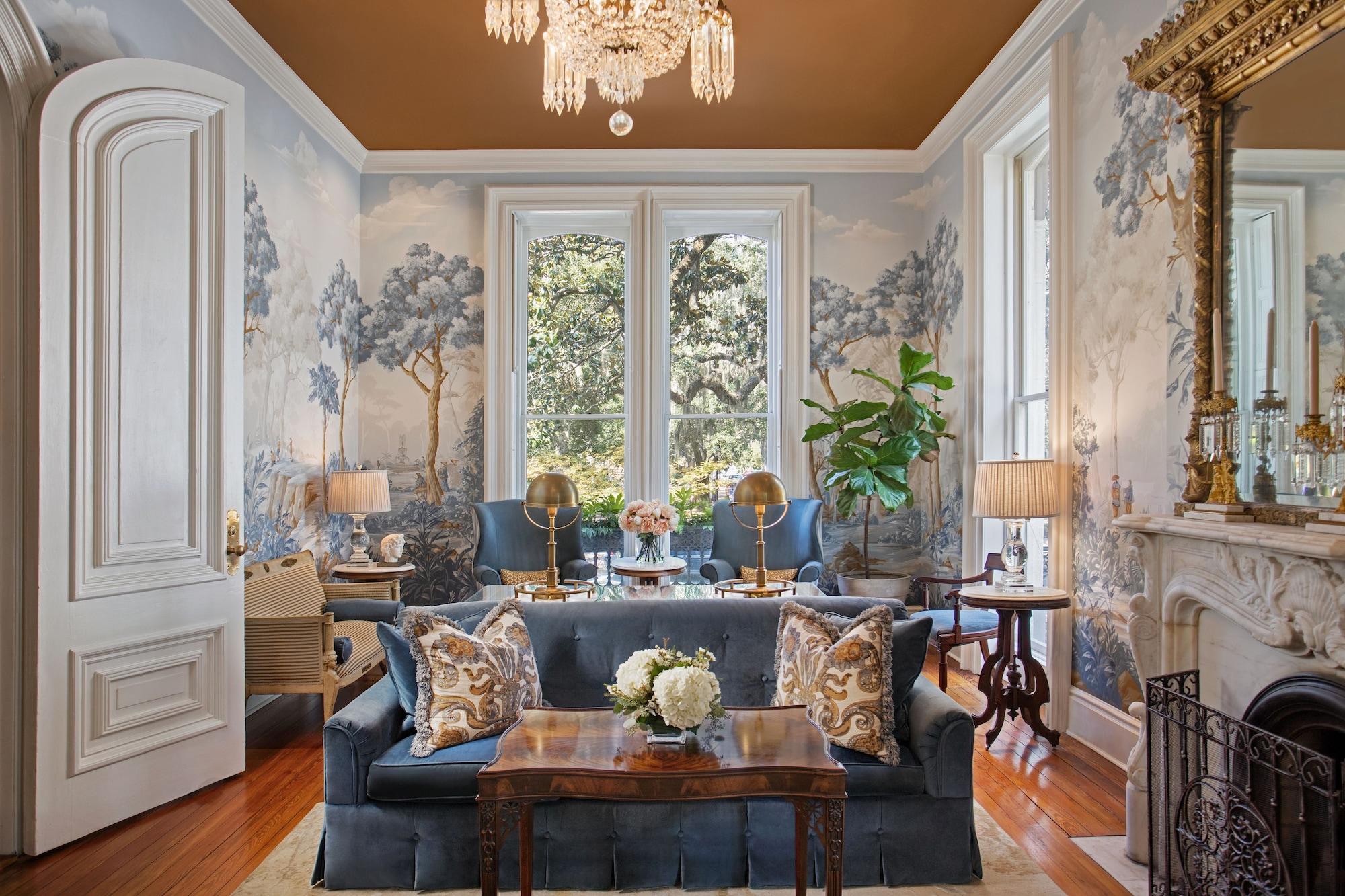 Vista Lobby Hamilton-Turner Inn