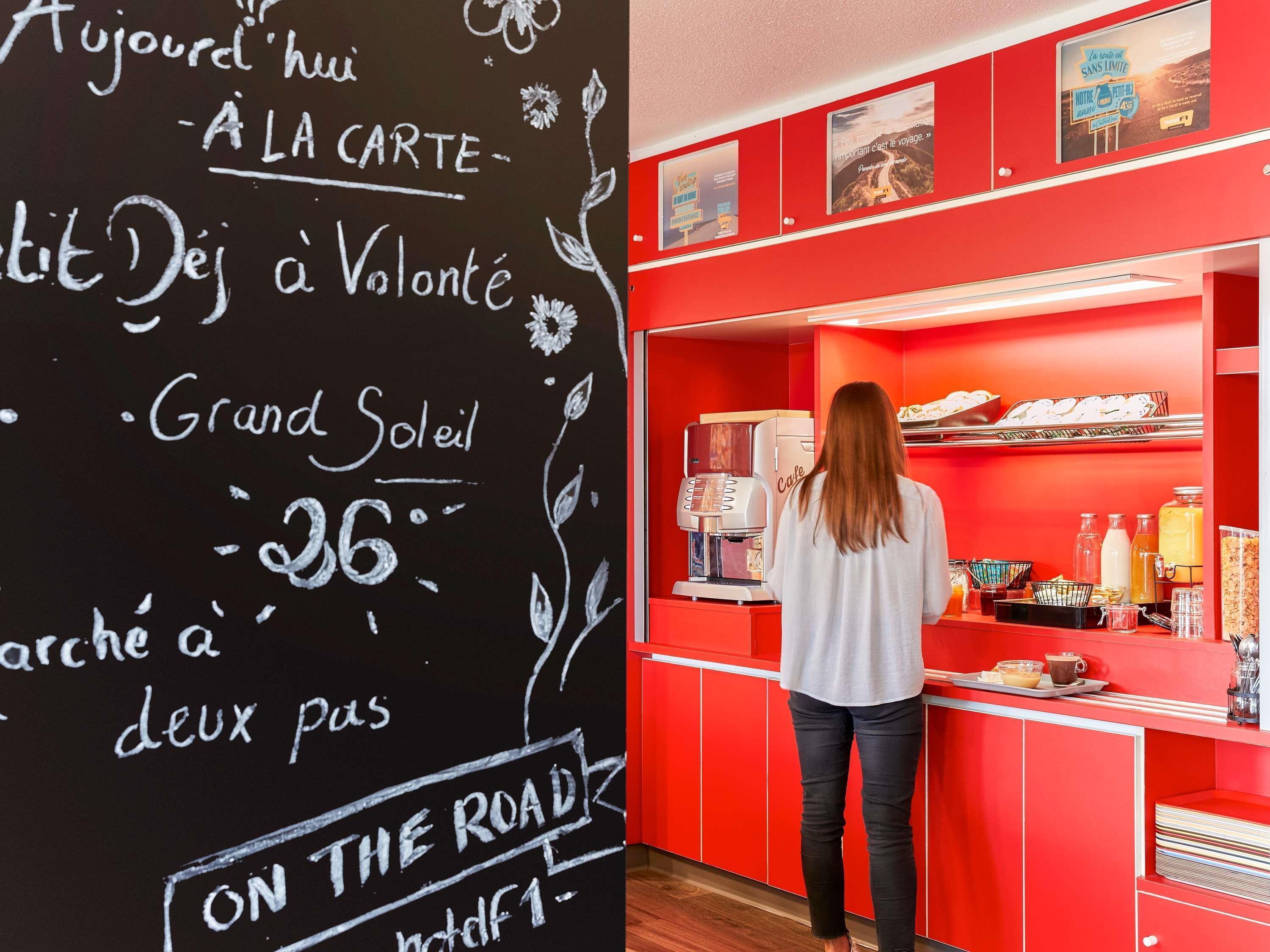 Restaurant HotelF1 Marseille Est La Valentine